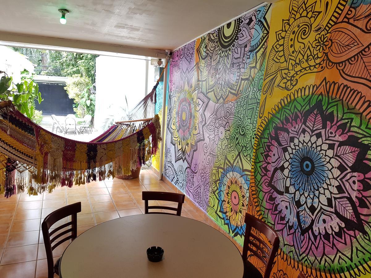 Hostal Aqui Me Quedo ซานเปโดร ซูลา ภายนอก รูปภาพ